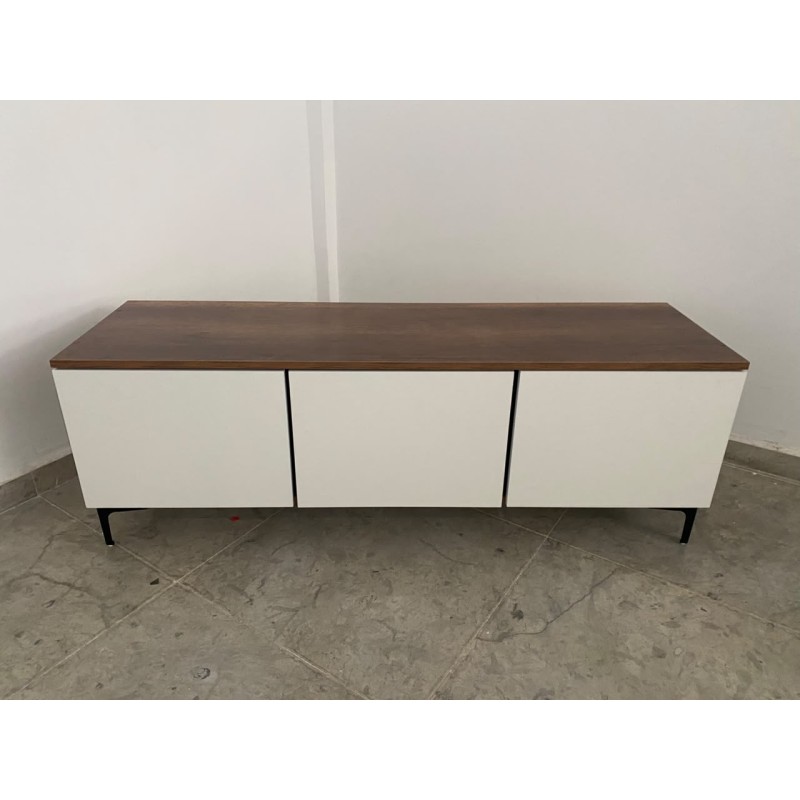 Table TV